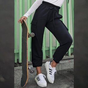 NWT Fabletics Felix Woven Pant